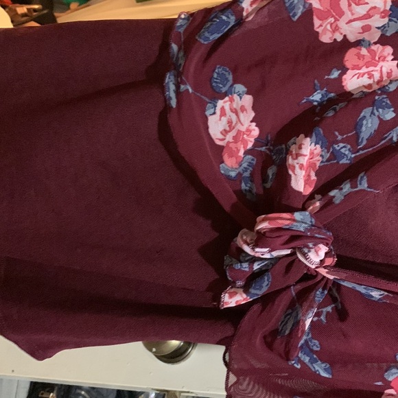 Blouse - Picture 3 of 3